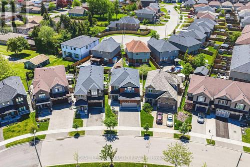 32 Dulgaren Street, Hamilton, ON - Outdoor With View