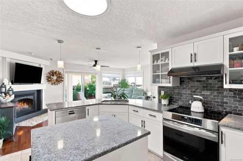 6343 Icarus Dr, Nanaimo, BC 