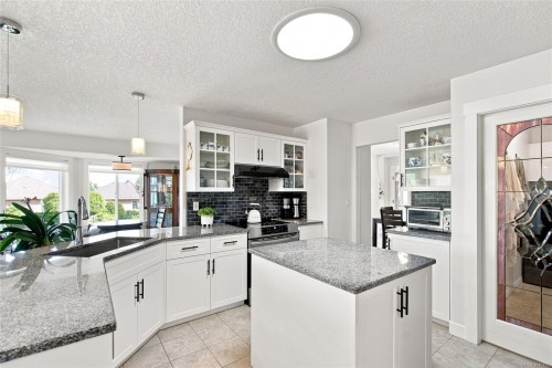 6343 Icarus Dr, Nanaimo, BC 