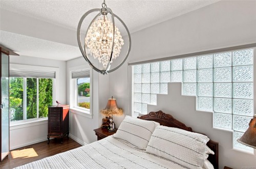 6343 Icarus Dr, Nanaimo, BC 