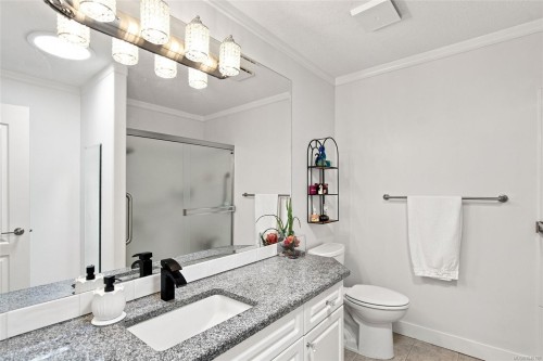 6343 Icarus Dr, Nanaimo, BC 