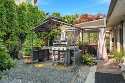 6343 Icarus Dr, Nanaimo, BC 