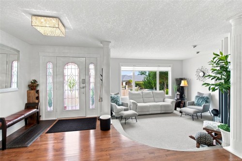 6343 Icarus Dr, Nanaimo, BC 