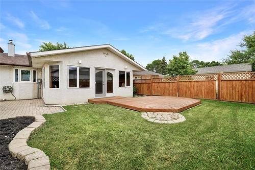 18 Thunder Bay, Winnipeg, MB - Outdoor