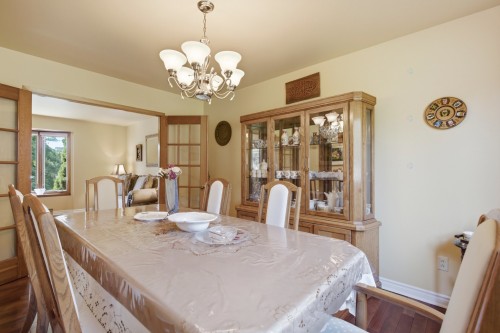 Salle à manger - 11 Rue Hans-Selye, Kirkland, QC - Indoor Photo Showing Dining Room