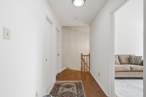 Corridor - 11 Rue Hans-Selye, Kirkland, QC - Indoor Photo Showing Other Room
