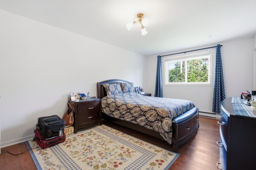 Chambre à coucher principale - 11 Rue Hans-Selye, Kirkland, QC - Indoor Photo Showing Bedroom