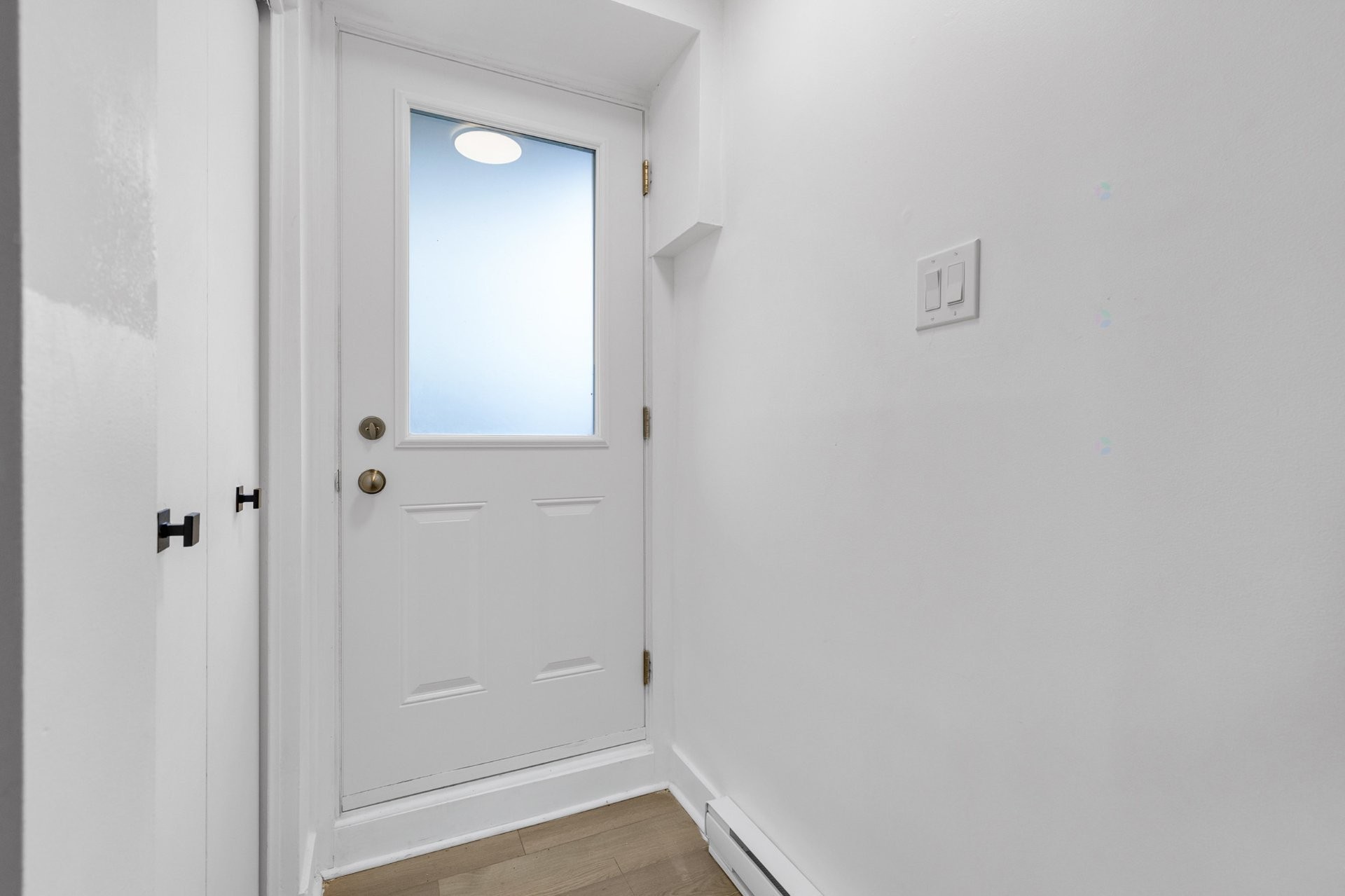 5725A Av Lockwood — photo 2