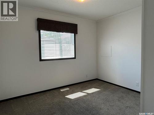 7 2004 Alice Road, Estevan, SK - Indoor Photo Showing Other Room