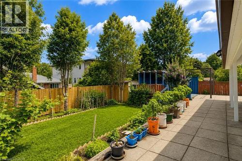 182 Avalon Place, Kitchener, ON - Outdoor