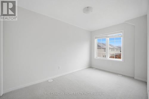 99 Danzatore Path, Oshawa, ON - Indoor Photo Showing Other Room