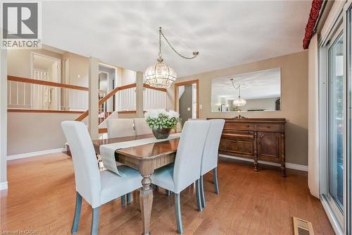 88 Manor Drive, Kitchener, ON - Indoor Photo Showing Dining Room