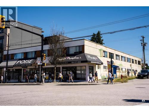 4384 Fraser Street, Vancouver, BC - Outdoor