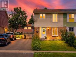 22 WHITELEAS AVENUE Toronto, ON M1B 1W7