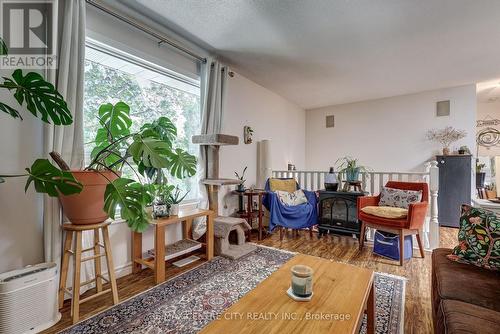 37 Fifth Avenue, St. Thomas, ON - Indoor