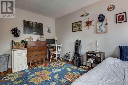 37 Fifth Avenue, St. Thomas, ON - Indoor Photo Showing Bedroom