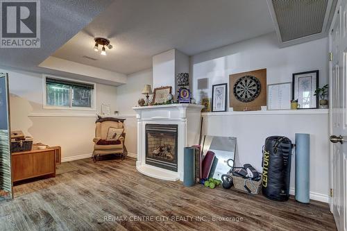 37 Fifth Avenue, St. Thomas, ON - Indoor With Fireplace