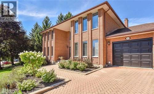 28 Walnut Drive, Guelph, ON - Outdoor