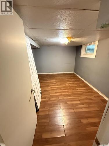 1819 C Avenue N, Saskatoon, SK - Indoor