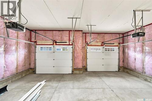 143 Barrett Street, Saskatoon, SK - Indoor Photo Showing Garage