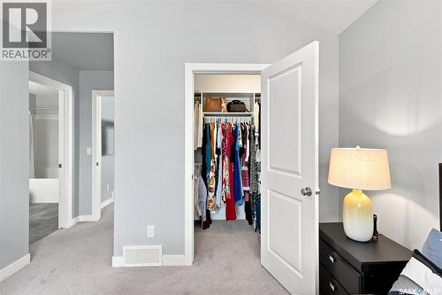 143 Barrett Street, Saskatoon, SK - Indoor