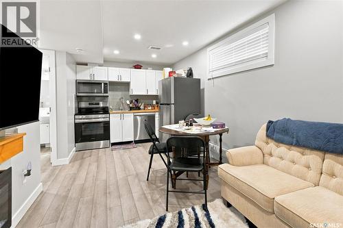 143 Barrett Street, Saskatoon, SK - Indoor