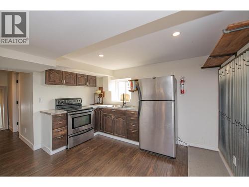 9211 6 Highway, Coldstream, BC - Indoor Photo Showing Kitchen With Double Sink