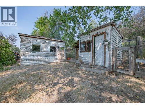 9211 6 Highway, Coldstream, BC - Outdoor