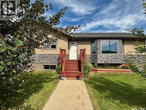 300 7Th Street, Vonda, SK - Outdoor