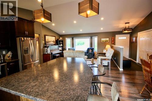 300 7Th Street, Vonda, SK - Indoor