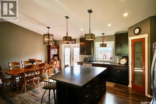 300 7Th Street, Vonda, SK - Indoor