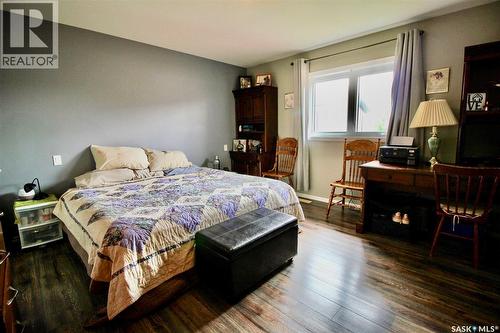 300 7Th Street, Vonda, SK - Indoor Photo Showing Bedroom