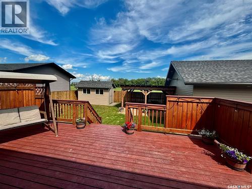 300 7Th Street, Vonda, SK - Outdoor With Deck Patio Veranda