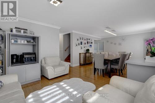 1978 Arch Street, Ottawa, ON - Indoor Photo Showing Living Room