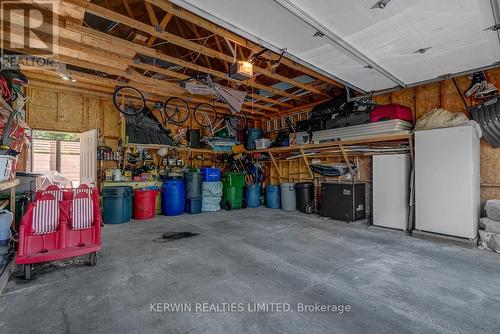 1978 Arch Street, Ottawa, ON - Indoor Photo Showing Garage
