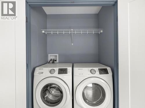 80 Iskoot Crescent, Whitehorse, YT - Indoor Photo Showing Laundry Room