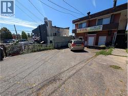 2478 RUPERT STREET  Vancouver, BC V5M 3T4