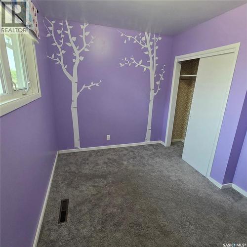 371 Allen Drive, Swift Current, SK - Indoor Photo Showing Other Room
