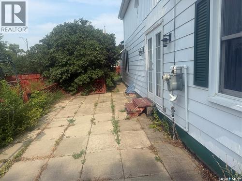 381 Main Street, Bengough, SK - Outdoor
