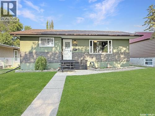347 3Rd Avenue Se, Swift Current, SK - Outdoor