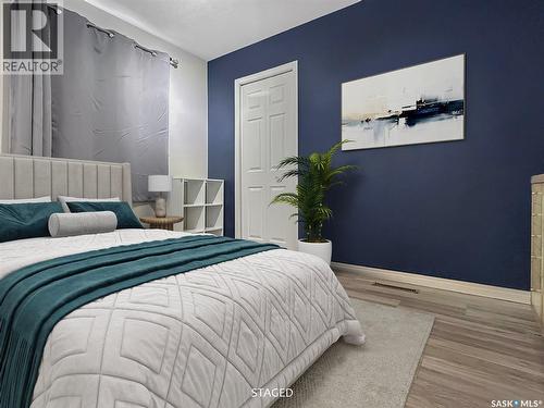 347 3Rd Avenue Se, Swift Current, SK - Indoor Photo Showing Bedroom