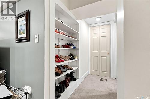 1706 Ewart Avenue, Saskatoon, SK - Indoor