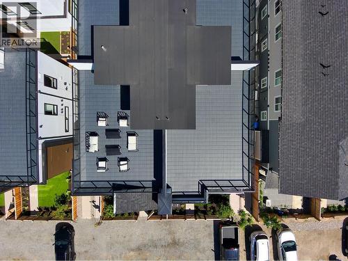 1034 Martin Avenue Unit# 1, Kelowna, BC - Outdoor With Exterior