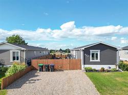 923 Brentwood Village  Brandon, MB R7B 4J8