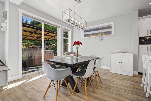 309 Seafield Rd, Colwood, BC 
