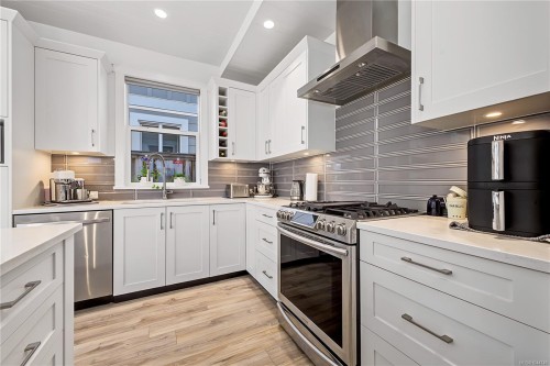 309 Seafield Rd, Colwood, BC 