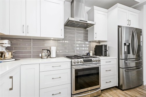 309 Seafield Rd, Colwood, BC 