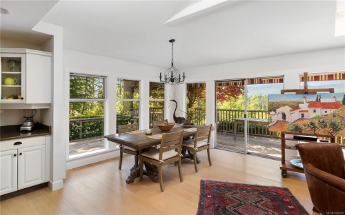 148 Oakspring Rd, Salt Spring, BC 