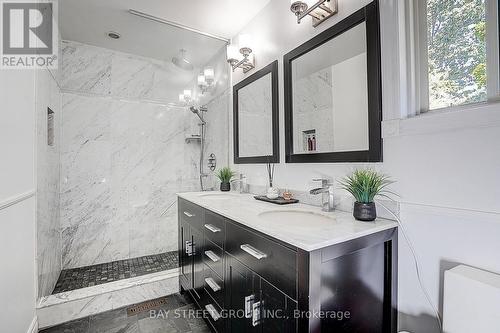 6 Caravan Drive, Toronto, ON - Indoor Photo Showing Bathroom