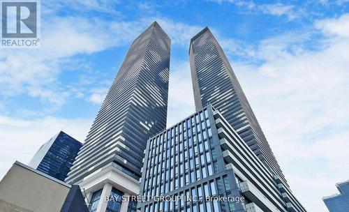 4102 - 55 COOPER STREET  Toronto, ON M5E 0G1